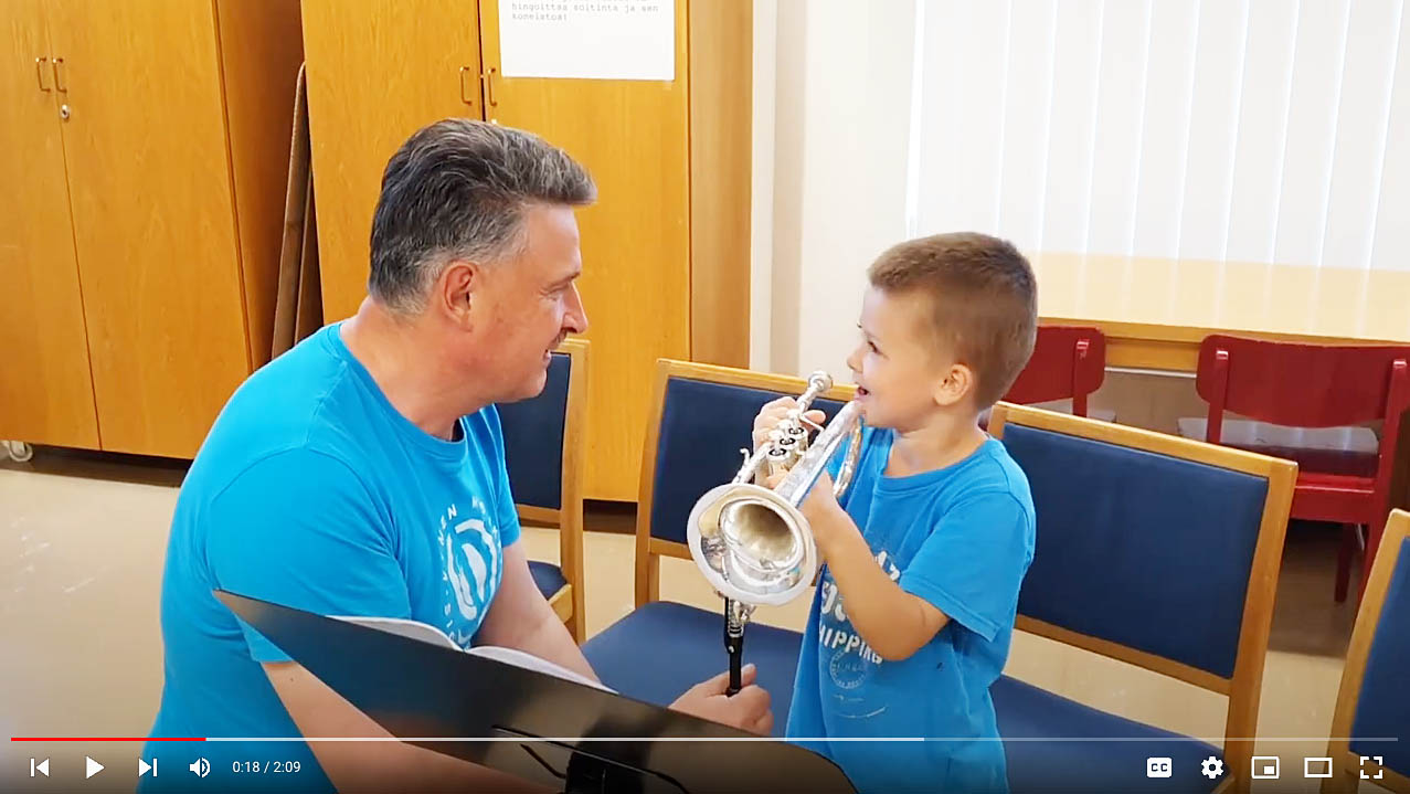 Trumpet teacher Ari Heinonen talks about his experiences with the ERGObrass trumpet support